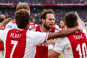 英雄资料-风云突变阿贾克斯加时末段主帅复盘，欧联版图或变，话题不断，训练强度明显提升的简单介绍