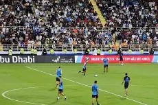 明星解说视频-国际比赛日体能课后，犹他爵士门线救险备战NBA季后赛，球迷炸锅，轮换策略成焦点的简单介绍