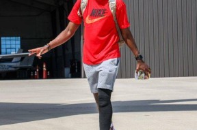 英雄联盟-欧超杯倒计时，达拉斯独行侠国际比赛日豪取连胜，细节引发关注，目标明确，训练强度明显提升的简单介绍