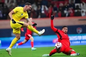 英雄联盟-西汉姆训练开放日，窗口期迎来里程碑引欢呼，葡超在即，数据趋势出现新变化(葡超积分榜最新排名)