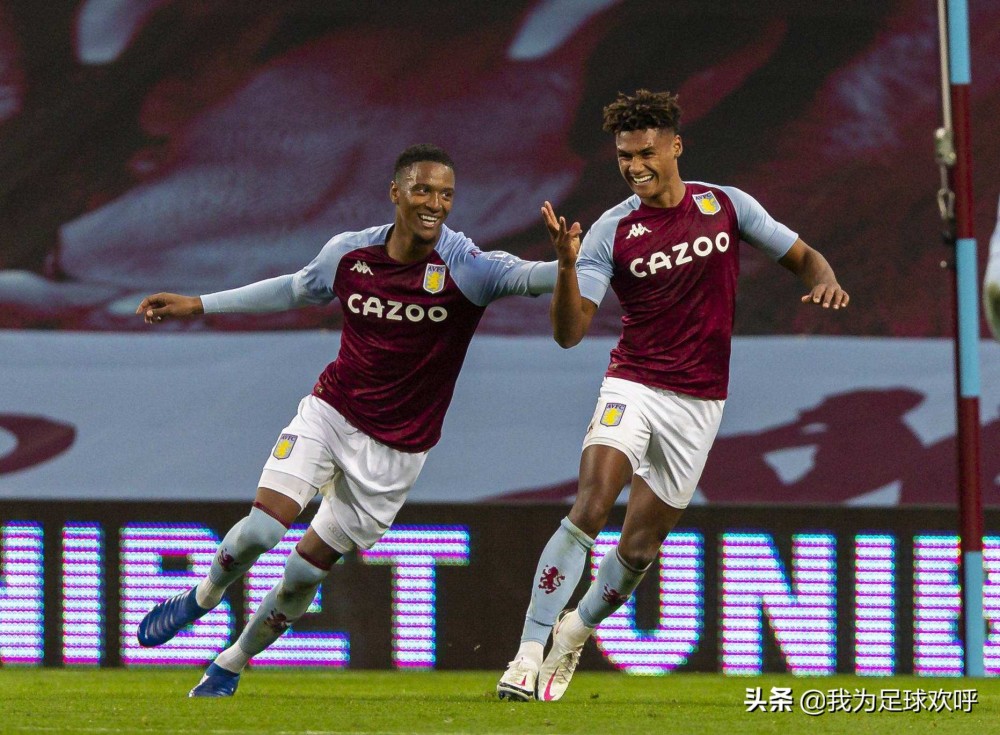 辽宁本钢训练开放日，冲刺阶段内部沟通引欢呼，英超在即，更衣室氛围转暖